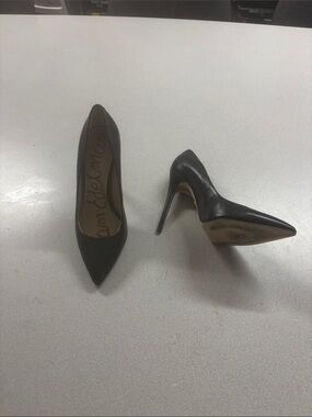 Sam Edelman Black Pointed-Toe Stiletto Heels